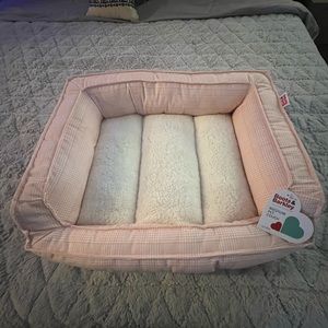 Dog bed
